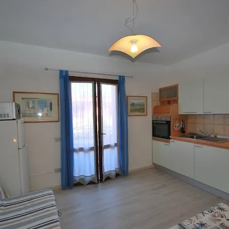 Appartamento Arancio - Terrazza, Clima E Posto Auto Marina di Campo